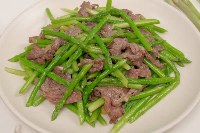 MĂNG TÂY XÀO BÒ (Phần)